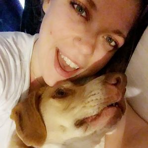 Meet your Posher, Cierra